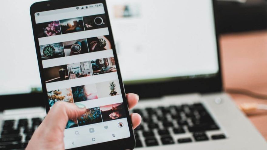 Instagram a Facebook reagujú na varovania odborníkov, že množstvo času, ktoré ľudia trávia na sociálnych sieťach, nie je v poriadku.